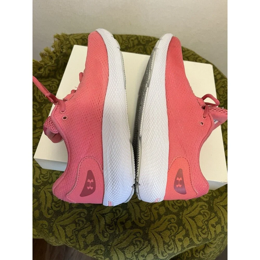 Under Armour Charged Pursuit 2 Pink Fuchsia Size 8.5 Women’s Sneakers Atletic
